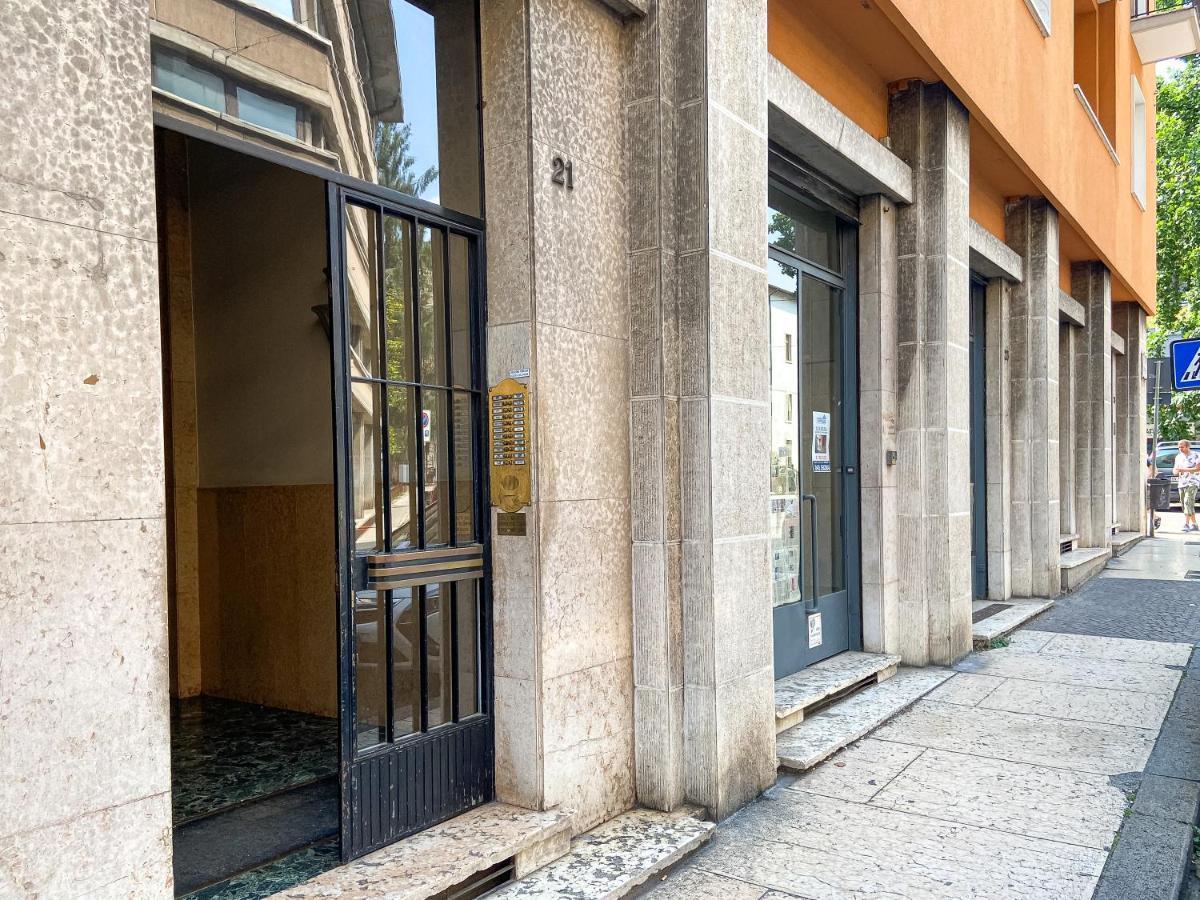 Flower Apartment - Royal Welcome Verona Exterior foto